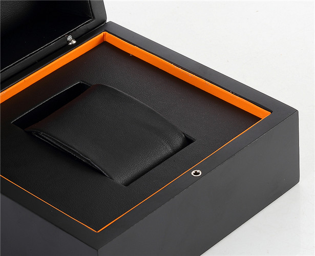 Single Black Wood Matt Lacquered Watch Bracelet Storage Case Display Box Luxury