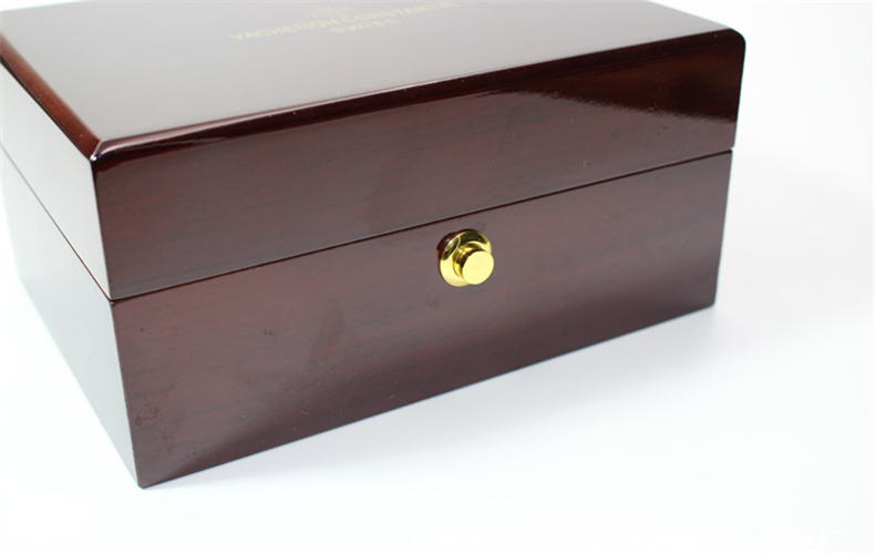 Wooden Lacquered Wristwatch Box Luxury Red Wood Packaging